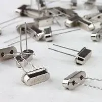 Crystal oscillator by Shenzhen Hwitek Tech. Ltd.