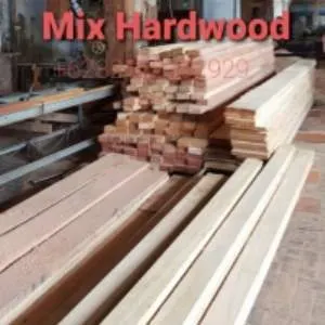 Mix Hardwood / Albasia Falcata Wood - Pallets