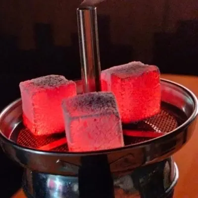 Shisha Briquette Charcoal - Image 3