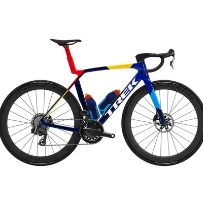 2026 Trek Madone SLR 7 AXS Road Bike (WORLDRACYCLES) - Image 5