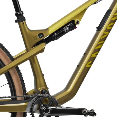 2025 Canyon Lux Trail CF 8 Mountain Bike (INDORACYCLES) - Image 2