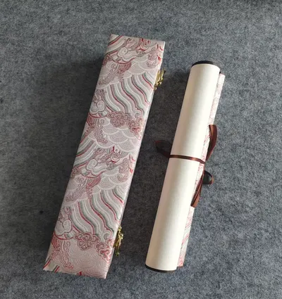 Art Paper Hand Scroll Song Brocade Framed Brocade Box Set with Pink Color or Sky Blue Color for Graduation Gift to Friend