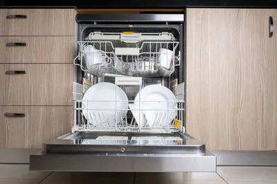 Washing machine by Ningbo Super Imp. & Exp. Corp.