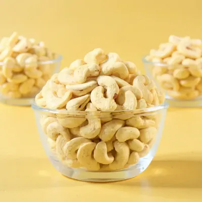 Cashew nuts by Anfal Exporters