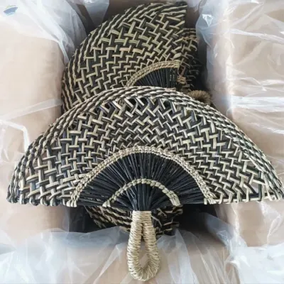 Seagrass  Seadge Handfan