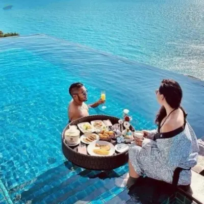 Round Floating Tray