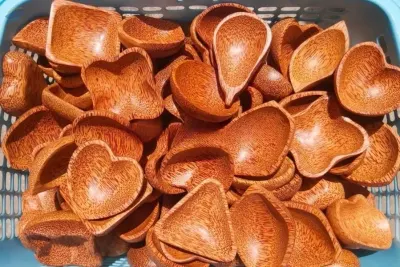 Wooden Coconut Bowls by 99 Gold Data Processing Trading Company Limited
