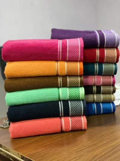 SOLID  JACQUARD  TOWELS by S Three International