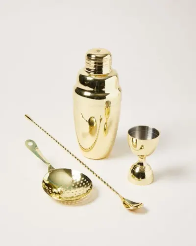 Single Bottle Bar Set by Baywalk Venture LLP