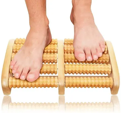 Foot massager by Shenzhen Phenitech Co., Ltd