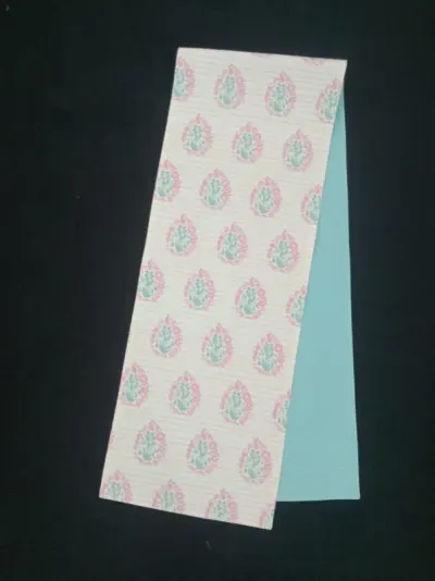 Kitchen Towels by Ukaab Traders Private Limited