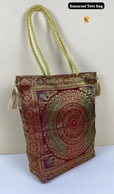 Kanchipuram silk saree by Hemakshi Handlooms Silks