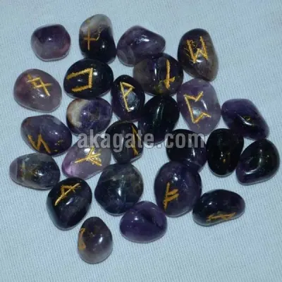 Small Pebbles by Goods Exim International