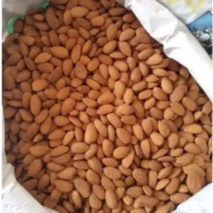 Best Cashew Nuts (W240, W320, W450) ,Quality Raw Organic California Almond Nuts, Walnut Inshell Walnut Halves & Pieces, Raw