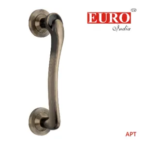 Brass Pull Handles by Euro India