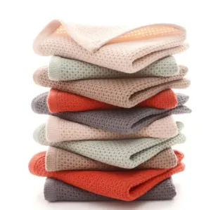2022 Premium High Quality Light Weight Large Length Bath Towels For Unisex Available In Different Colors by Sakaria Knitting Industries