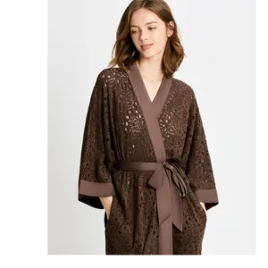 patterned bathrobe by HASGUL DOKUMA TEKSTIL SANAYI VE TICARET LIMITED STI.