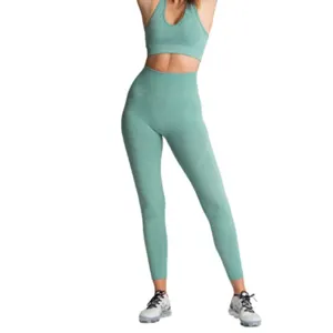 SPORTS BRA & LEGGINGS - Image 2