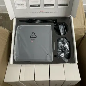 New Bobcat 300 Hotspot Miner HNT Helium US915 UK/EU 868 by Roann Lim