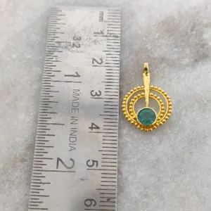 Handmade gorgeous 18k solid gold charm - Image 2
