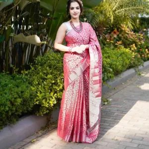 SAREE - Image 3