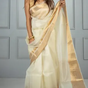 *Banarasi bridal dyable kora soft shiny and silk  saree*  *standared pallu & blouse*  *double  zari work*  *  *full handstock*  * by Banarasi handmade sarees