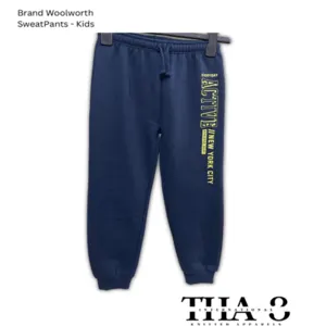 Kids‘ sweatpants or joggers by THA-3 International