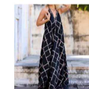 Women's maxi dress with geomagnetic print