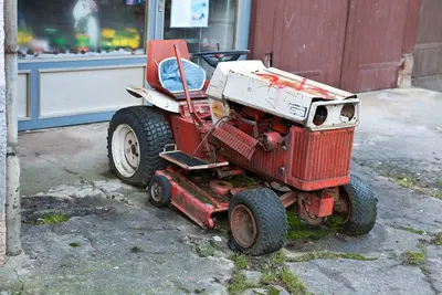 Massey ferguson tractor 260