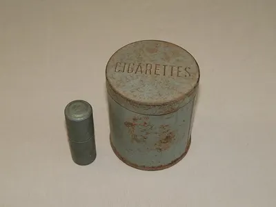 Tea tin