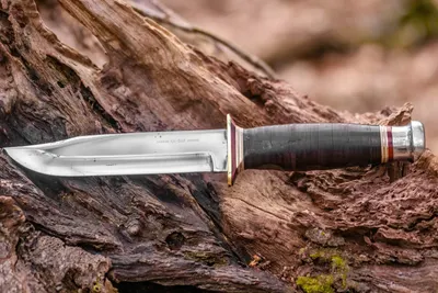 Custom handmade damascus hunting pocket knife