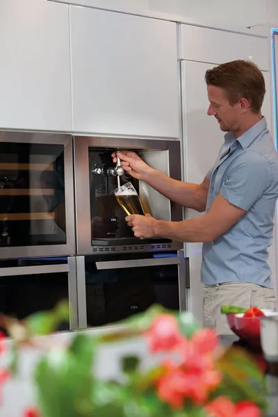 Chrome Beer Dispenser