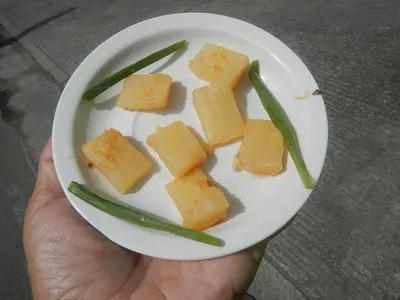 Candlenut (Asalan - cut into pieces)