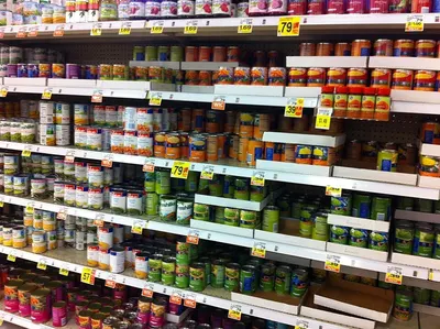 Supermarket shelf