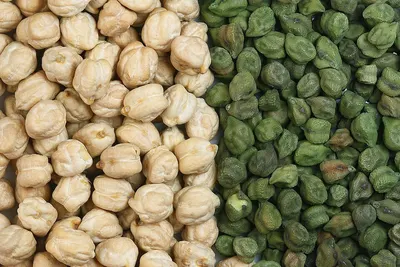 Cashew Nuts, Peas, Dried Fruits by Global FMCG Sourcing Solutions