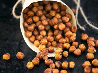 Chick Peas (kabuli white, brown) by Subash enterprise