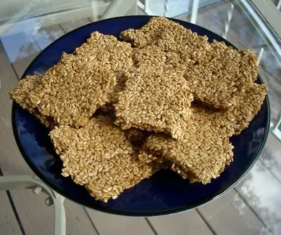 Sesame Bars With Peanuts