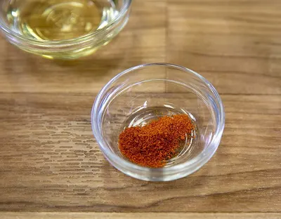Hot Mill Ball (Jar)