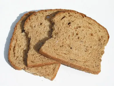 Multigrain Toast Sg - 90g by Belog Brasil