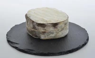 220 taro cake