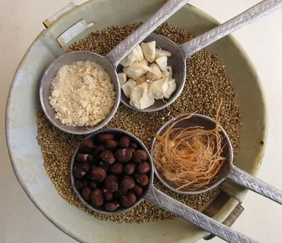 Flour pulses