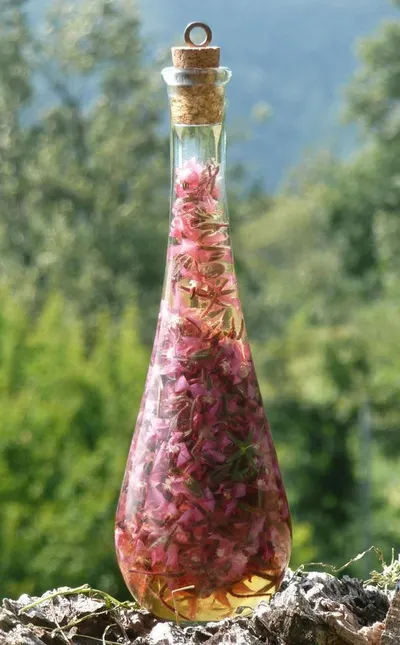 Organic rose water