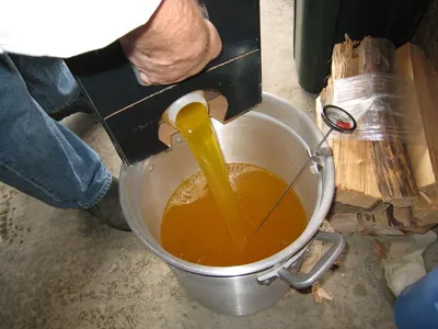 Urine Pot