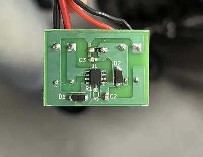 Elevator door entrance detecting sensor