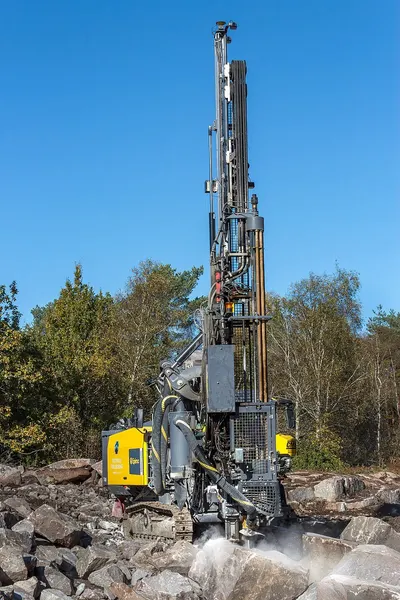 SLY500 truck mounted water well drilling rig