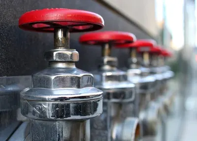Double Headed Hydrant Valves