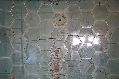 Glazed tiles