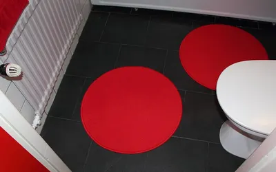 Reversible Bath Mat by Bagma Overseas