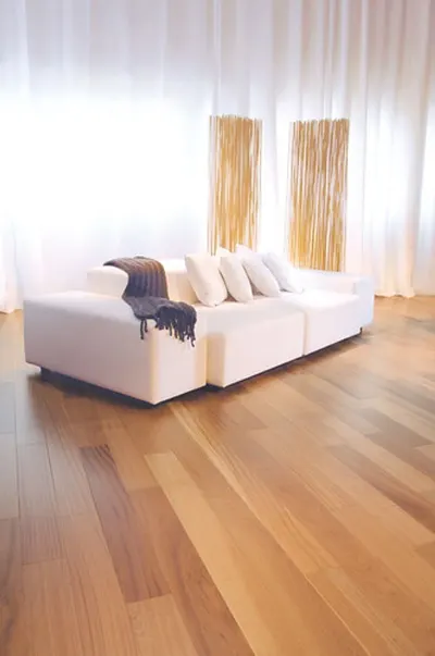 Solid wood flooring