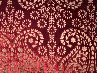 Lace-Border-Brocade-Design